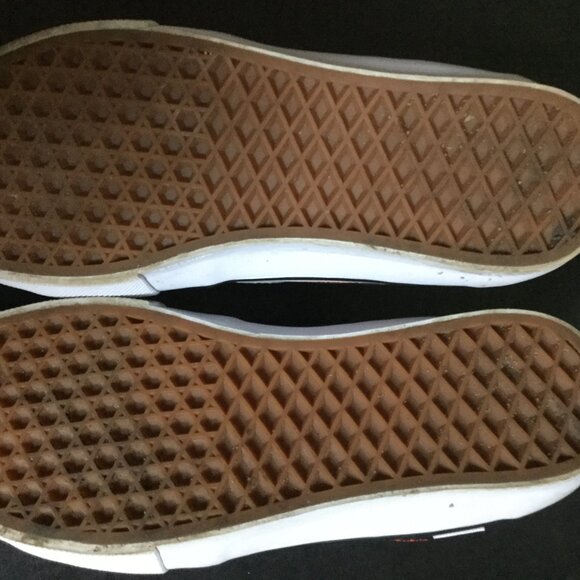 Vans Men's size 8 color black with flame colors excellent used condition high - Picture 6 of 8